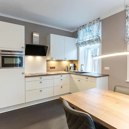 公寓 Suedernest 1 *