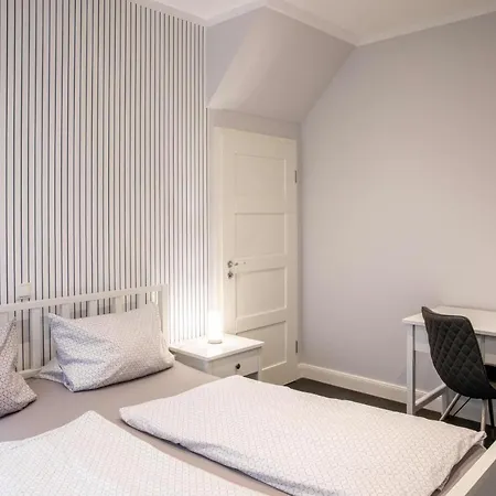 公寓 Suedernest 1 *